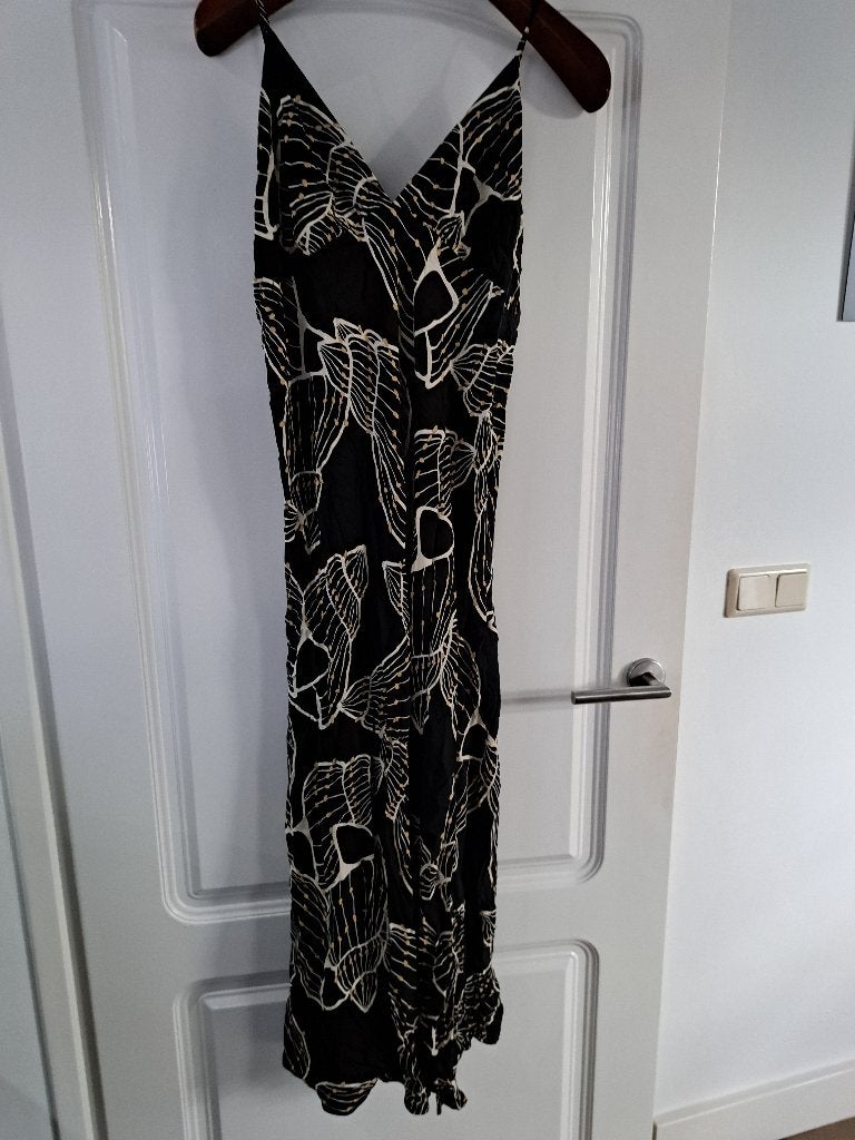 Zwarte lange jurk, Zwart, Maat 42/44 (L), Ophalen of Verzenden, Zo goed als nieuw