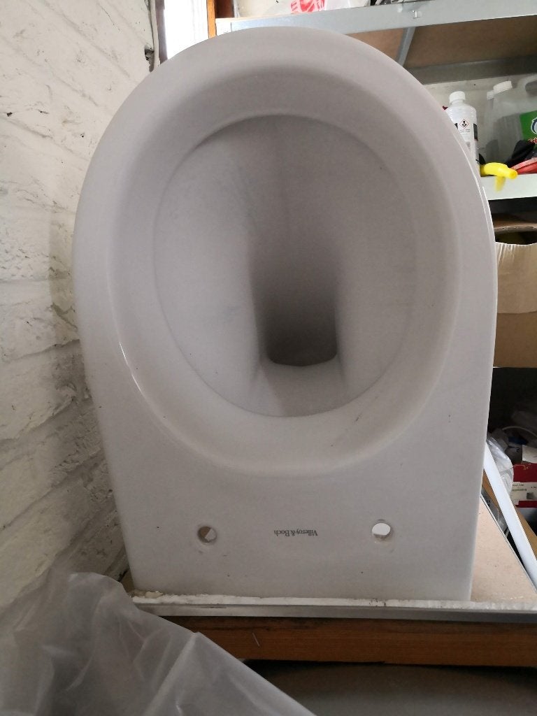 Villeroy & Boch- toiletpot, Doe-het-zelf en Verbouw, Sanitair, Ophalen, Zo goed als nieuw, Toilet