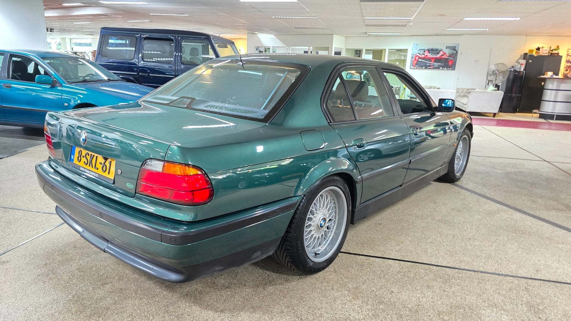 BMW 7-serie 735i Executive Nieuwe Apk ! Nieuwstaat!Top onder, Achterwielaandrijving, Gebruikt, 2000 kg, Leder
