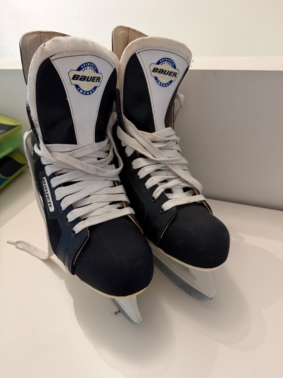 Bauer Impact 30 IJshockeyschaatsen, maat 44 zgan, Bauer, Verzenden, Zo goed als nieuw, IJshockeyschaatsen