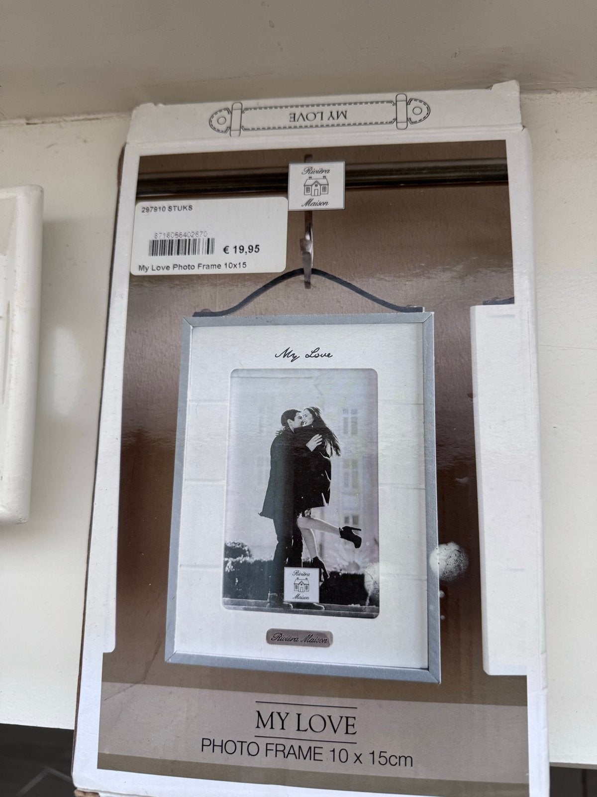 €23 2  fotolijstjes, waarvan 1 nieuw in doos, Audio, Tv en Foto, Fotografie | Fotolijsten, Gebruikt, Standaard fotolijst, Ophalen of Verzenden