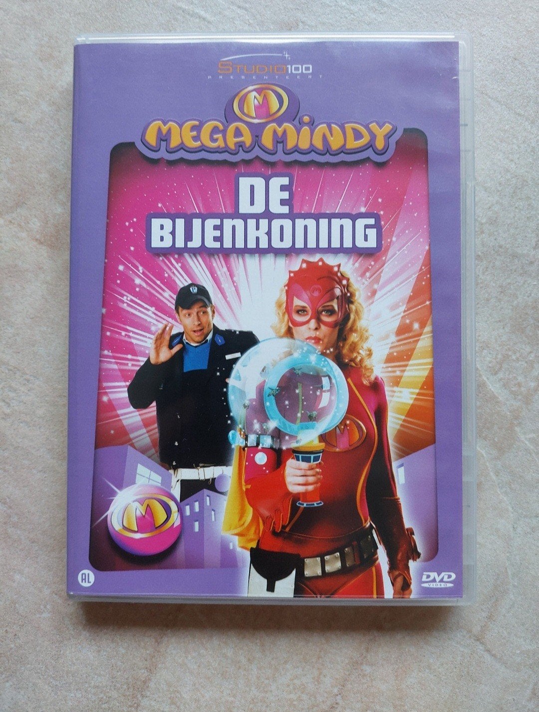 Mega Mindy: De Bijenkoning DVD - Studio 100, Avontuur, Alle leeftijden, Ophalen of Verzenden, Zo goed als nieuw