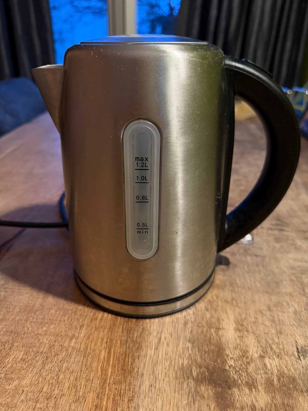 Blokker waterkoker RVS 1.2L, 1 tot 2 liter, Ophalen of Verzenden, Gebruikt, Rvs