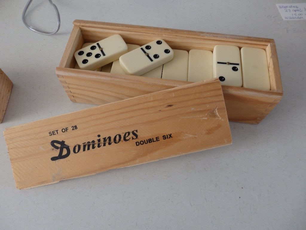 Domino stenen 2x, Ophalen of Verzenden, Zo goed als nieuw