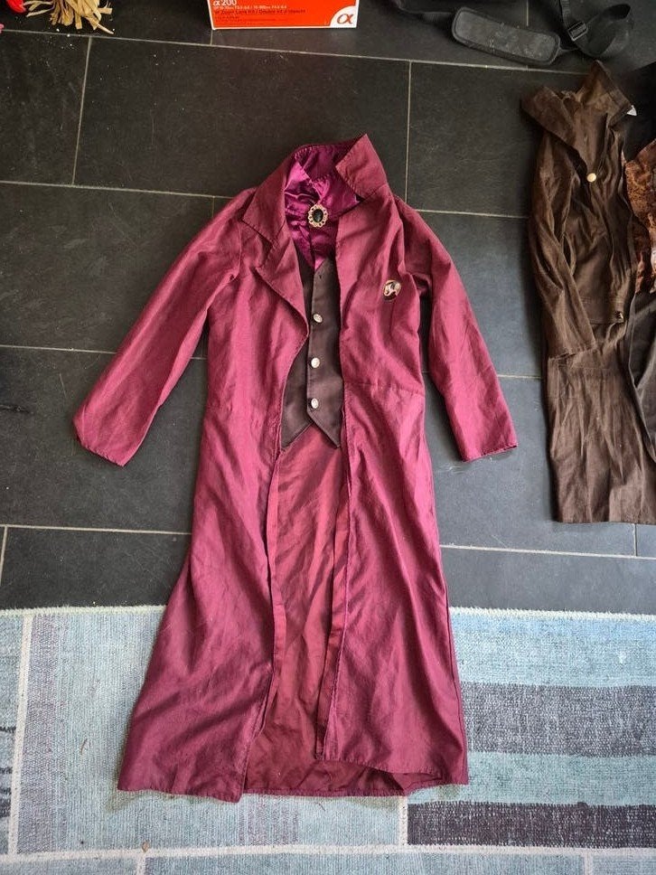 Nachtwacht pakket: verkleedkleding, puzzels, encyclopedie, Ophalen of Verzenden