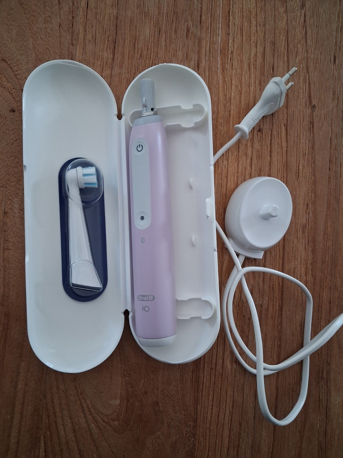 Oral B iO Elektrische Tandenborstel - Zo goed als nieuw, Ophalen, Zo goed als nieuw, Mondverzorging