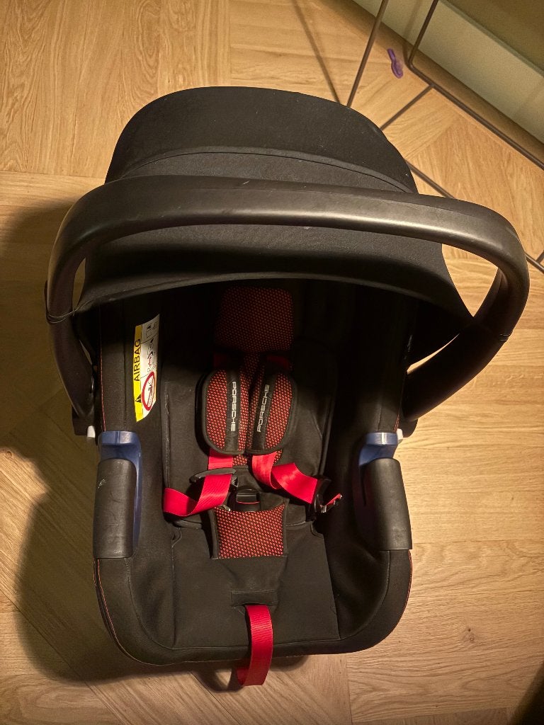 Porsche maxi cosi i size tot 16 maanden, Ophalen, Gebruikt, Isofix, 0 t/m 13 kg