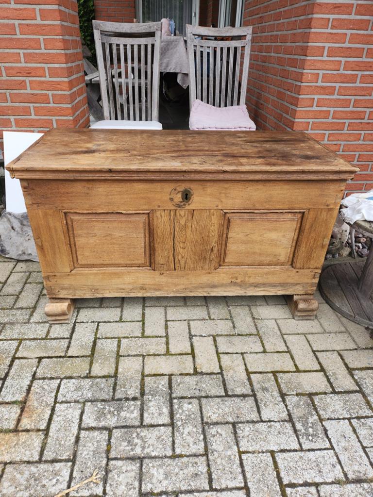 Eiken bruidskist Tubbergen 17e/18e eeuws - 132x75x73 cm, Ophalen of Verzenden