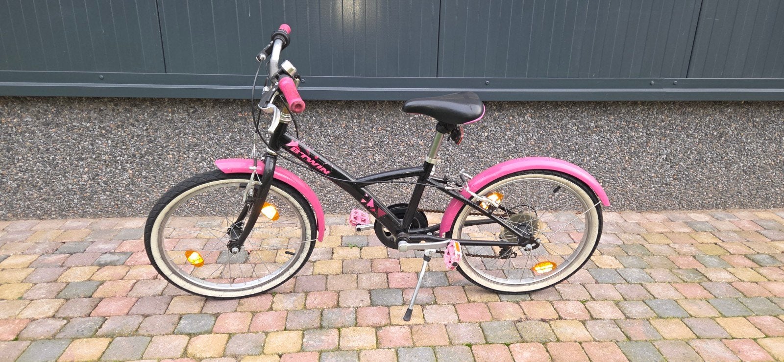 Btwin 20 inch meisjes fiets roze, Ophalen, 20 inch of meer, Gebruikt, Velgrem