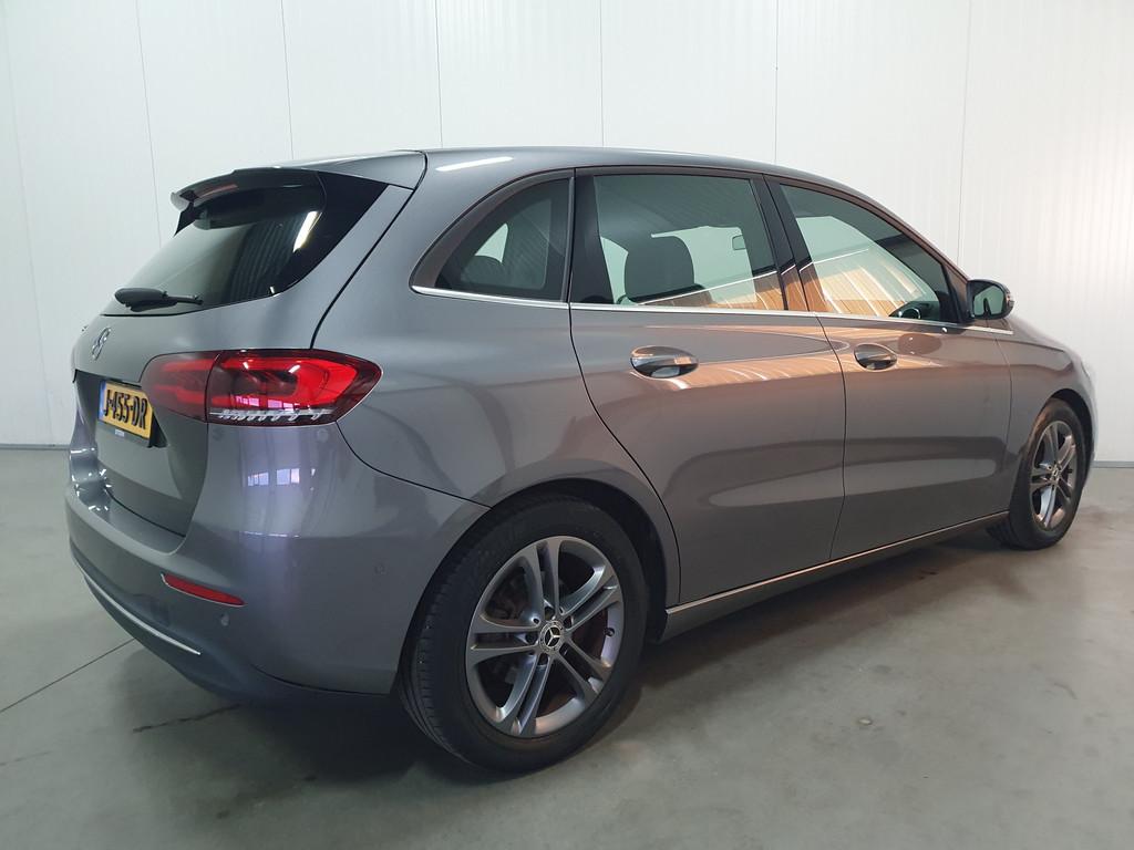 Mercedes-Benz B-Klasse 180 Advantage NAVI/CRUISE/AIRCO/LMV/P, Auto's, Mercedes-Benz, 136 pk, Gebruikt, 4 cilinders, 700 kg