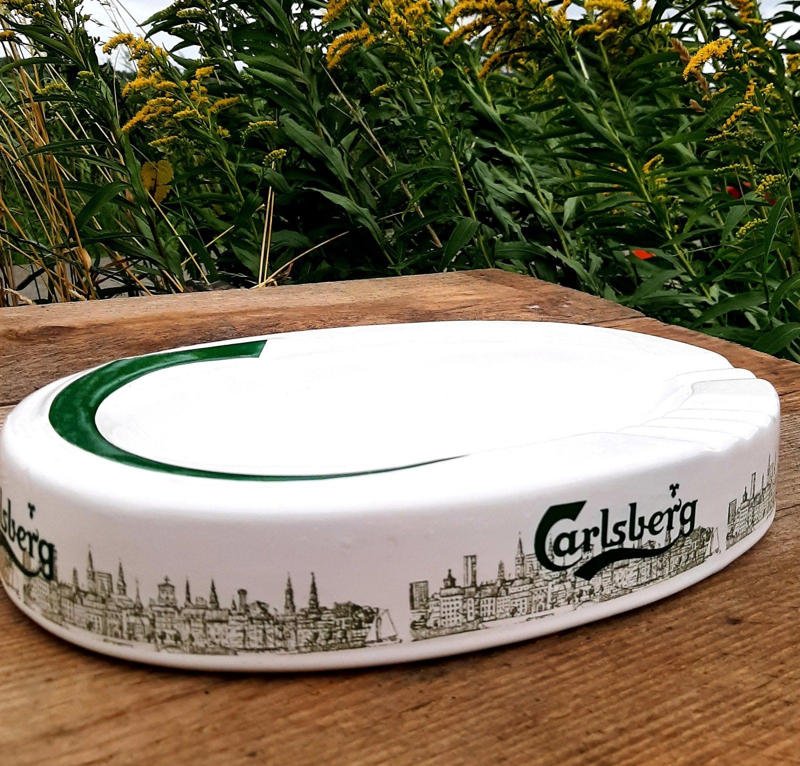 Vintage CARLSBERG Asbak - (Skyline Kopenhagen / Cafe / Bier), Ophalen of Verzenden, Zo goed als nieuw, Overige merken