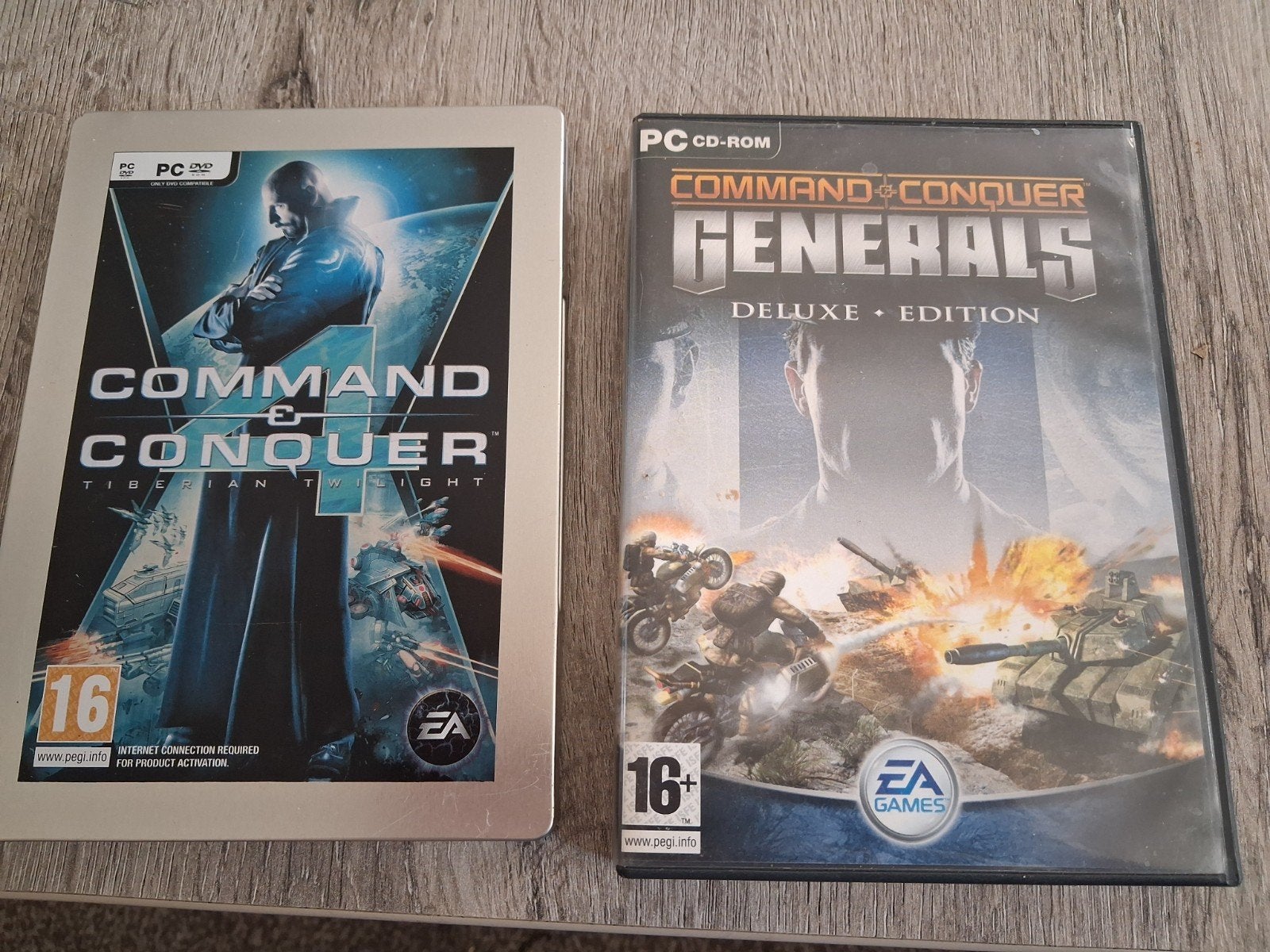 Command & Conquer Generals Deluxe + Command & Conquer 4, Spelcomputers en Games, Games | Pc, Avontuur en Actie, Online, Gebruikt