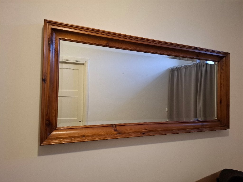 Spiegel met grenen lijst 130x65, Ophalen, 125 cm of meer, Zo goed als nieuw, Minder dan 100 cm