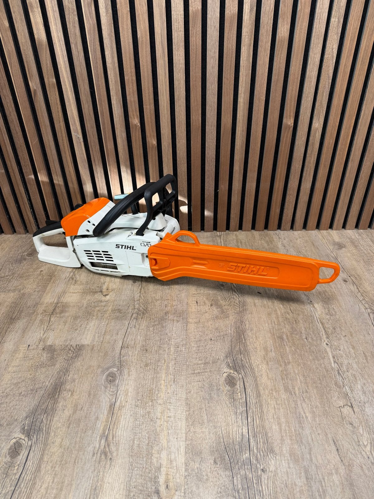 Stihl MS 201 C Kettingzaag - Zo goed als nieuw, Doe-het-zelf en Verbouw, Ophalen, Kettingzaag, 600 tot 1200 watt, Zo goed als nieuw