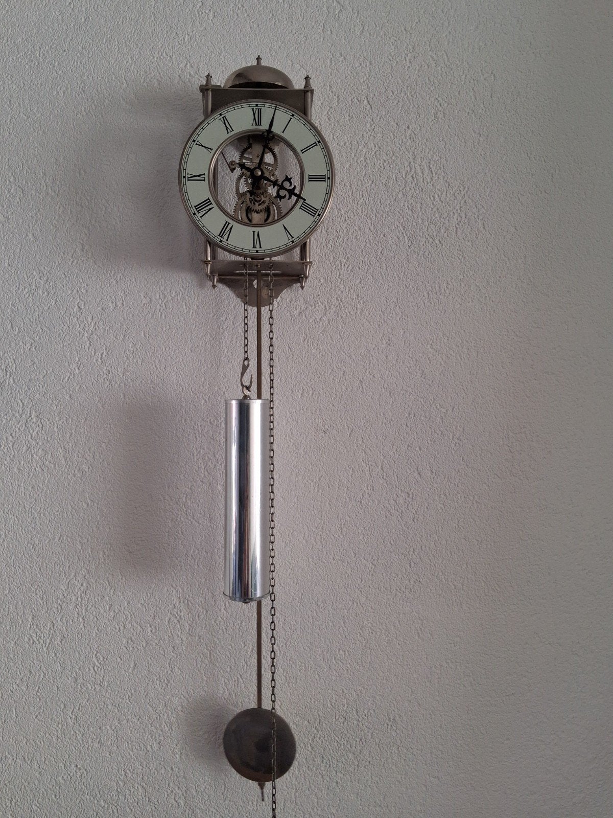 Wandklok met zichtbaar uurwerk, Ophalen, Wandklok, Antiek, Met gewichten