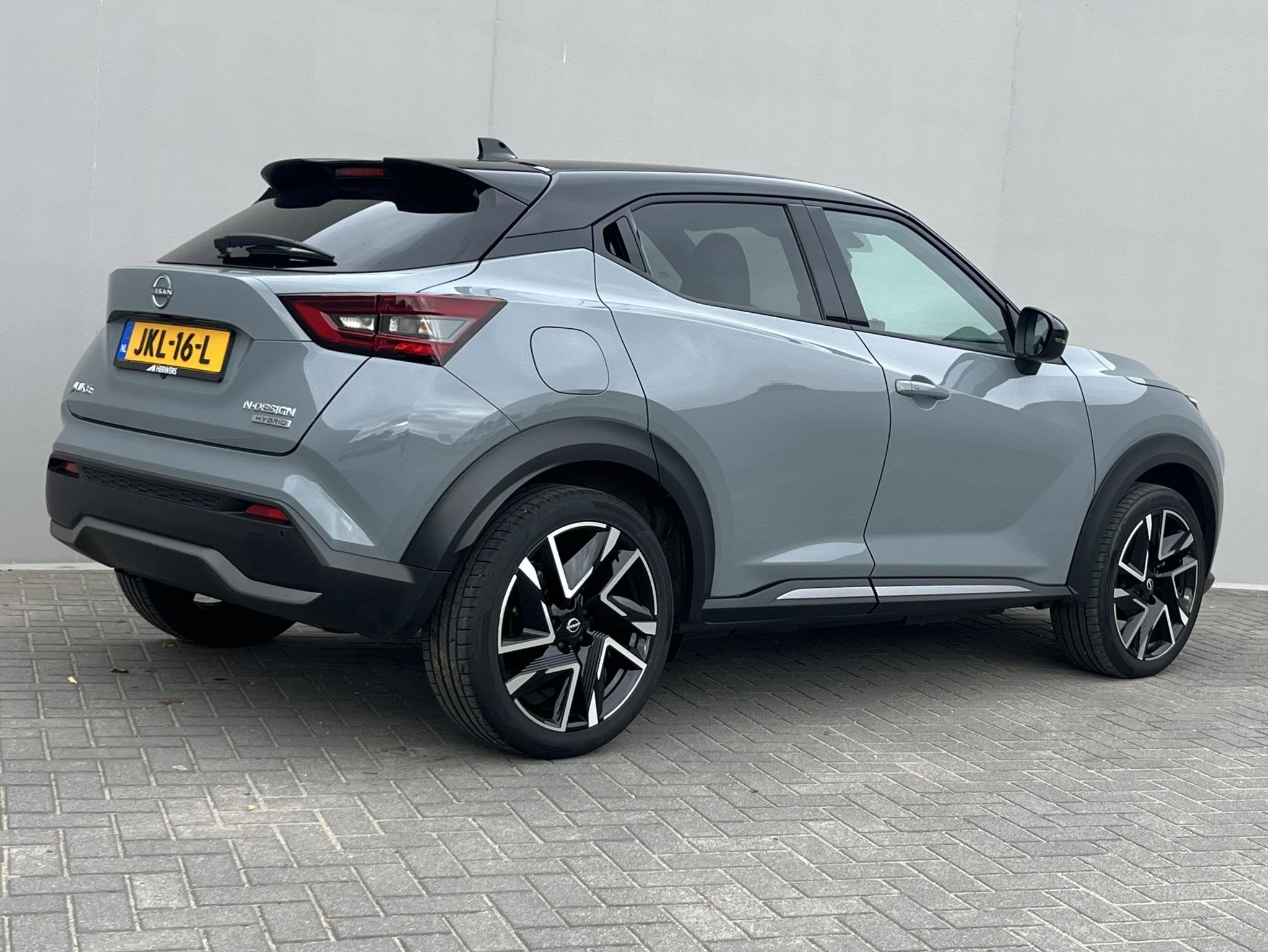 Nissan Juke 1.6 Hybrid N-Design / Cold pack / Navigatie / St, Auto's, Stof, Gebruikt, Origineel Nederlands, Bedrijf