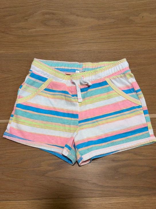 GIRLS Gestreepte korte broek maat 128, Ophalen of Verzenden, Gebruikt, Meisje, Broek