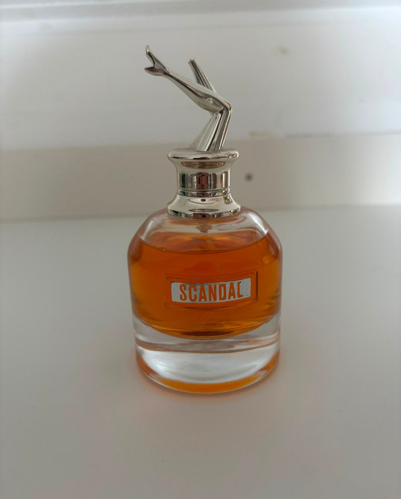 Jean Paul Gaultier Scandal parfum - 80ml (voetje afgebroken), Ophalen of Verzenden