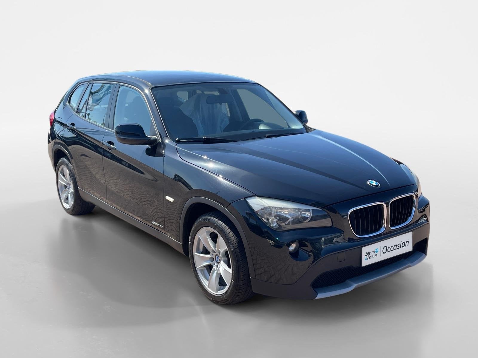 BMW X1 sDrive18i Executive *Automaat*Cruise Control*Stoelver, Auto's, BMW, Euro 5, 4 cilinders, 150 pk, Zwart