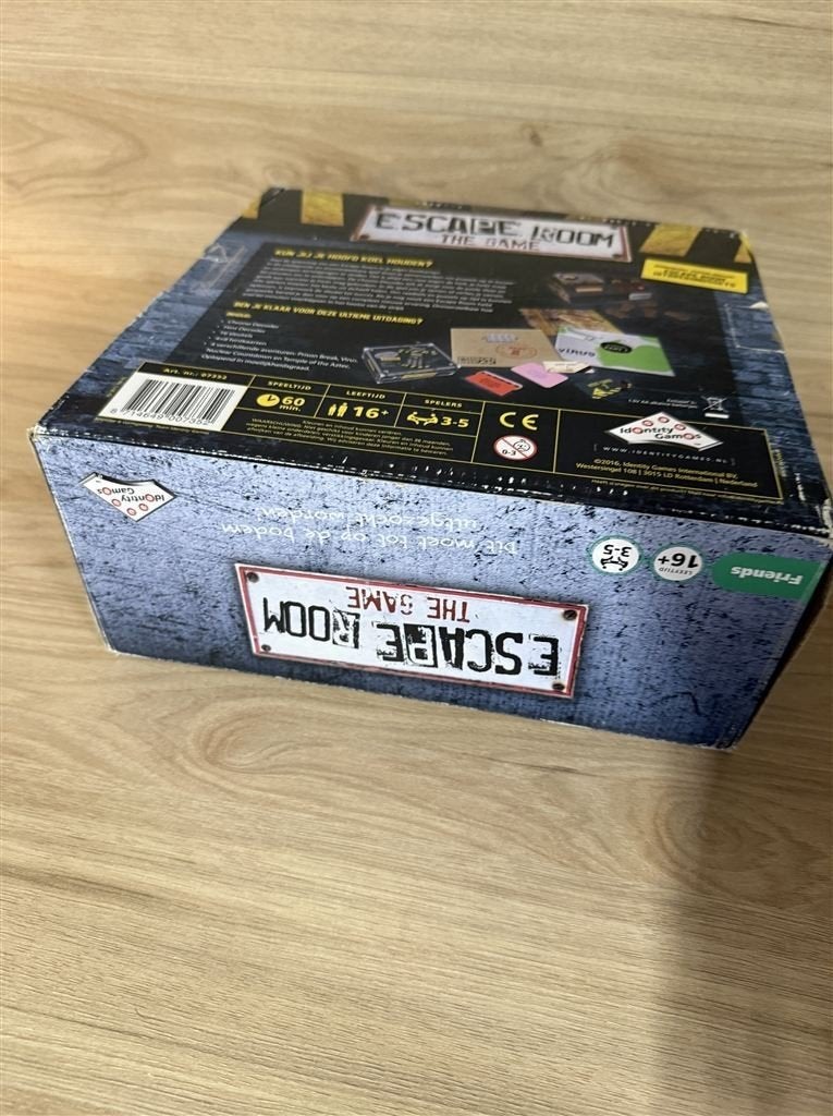 Escape room the game - exit - 4 games - s3261, Verzenden, Zo goed als nieuw