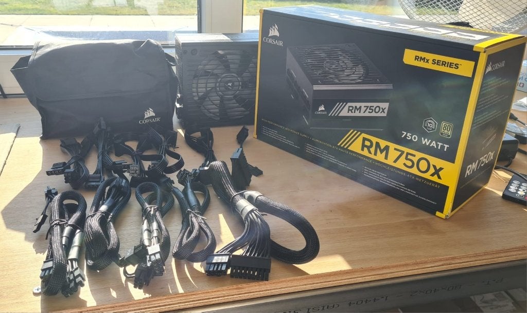 Corsair 750W Modulaire Voeding PSU, Ophalen of Verzenden, Gebruikt