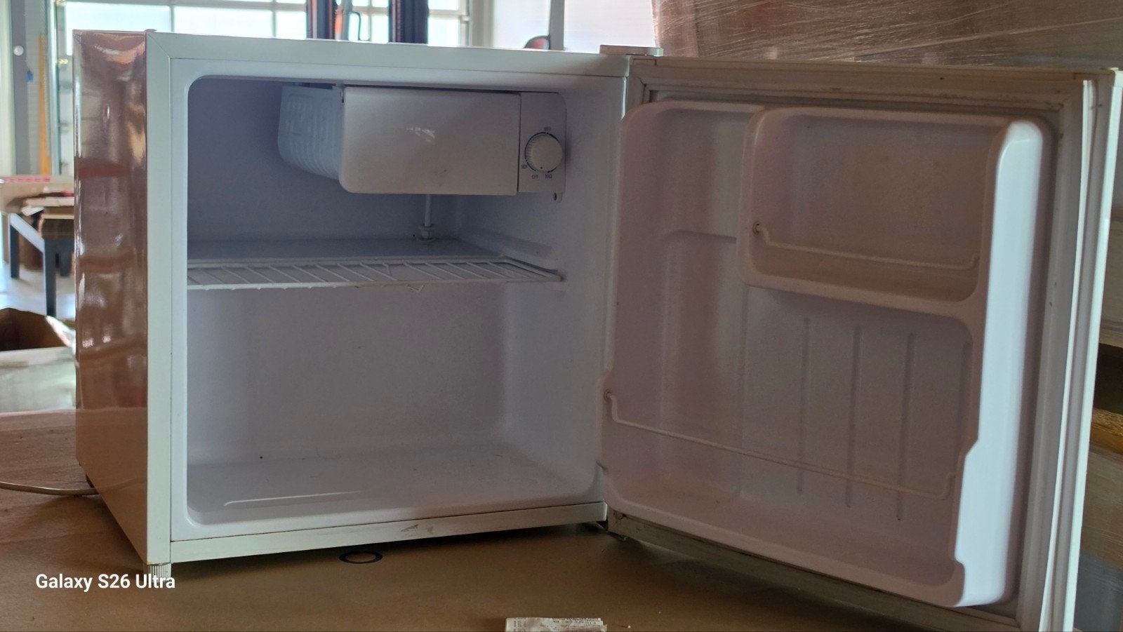 Vrijbuiter Outdoor Camping Koelkastje 50L met Vriesvakje, Ophalen of Verzenden