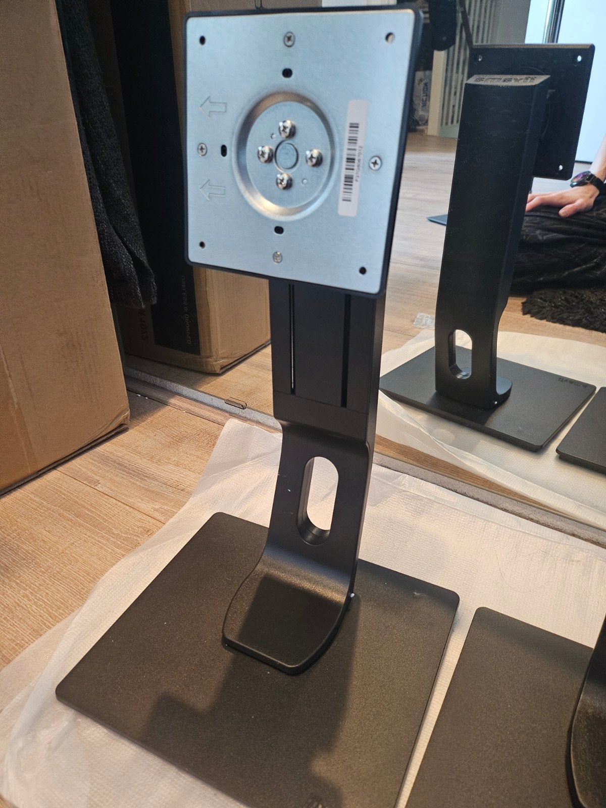 Nieuwe Iiyama monitor voet (2x), Ophalen of Verzenden, Nieuw, IPS