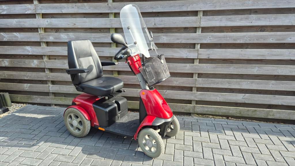 Scootmobile Handicare TROPHY 3150 km, Diversen, Ophalen
