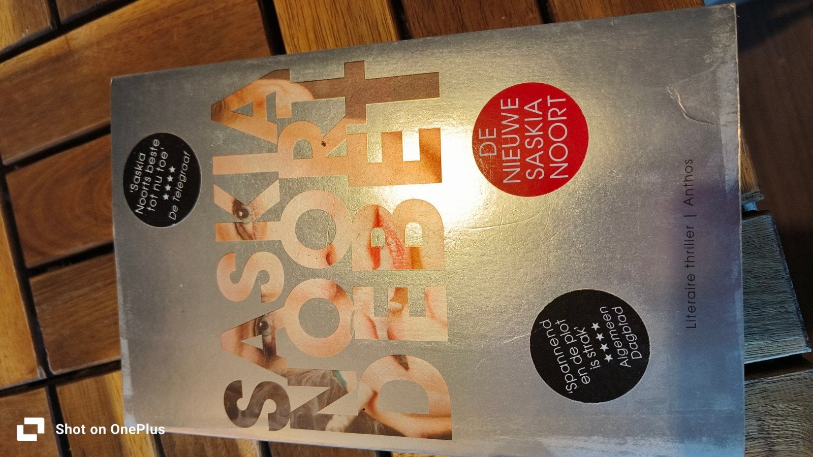 Saskia Noort - Debet (Literaire thriller), Ophalen of Verzenden, Gelezen, Saskia Noort, Nederland
