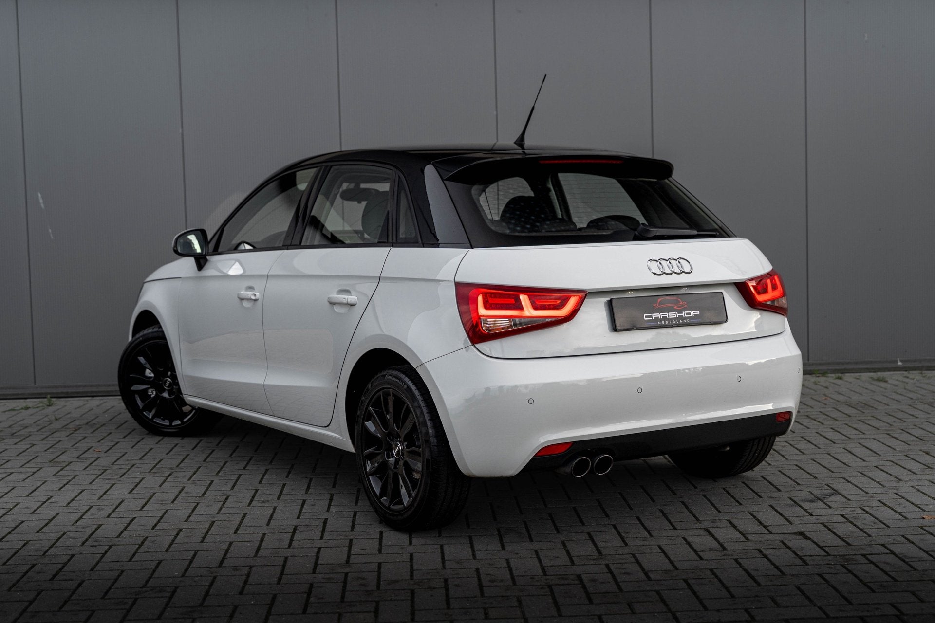 Audi A1 Sportback 1.4 TFSI 140pk Pro Line S AUTOMAAT/CRUISE, Stof, Zwart, 4 cilinders, 4 stoelen