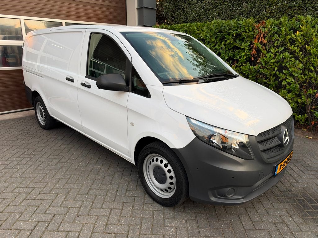 Mercedes-Benz VITO 116 CDI Lang Automaat Cruisecontrole Acht, 1940 kg, Achterwielaandrijving, Gebruikt, 4 cilinders