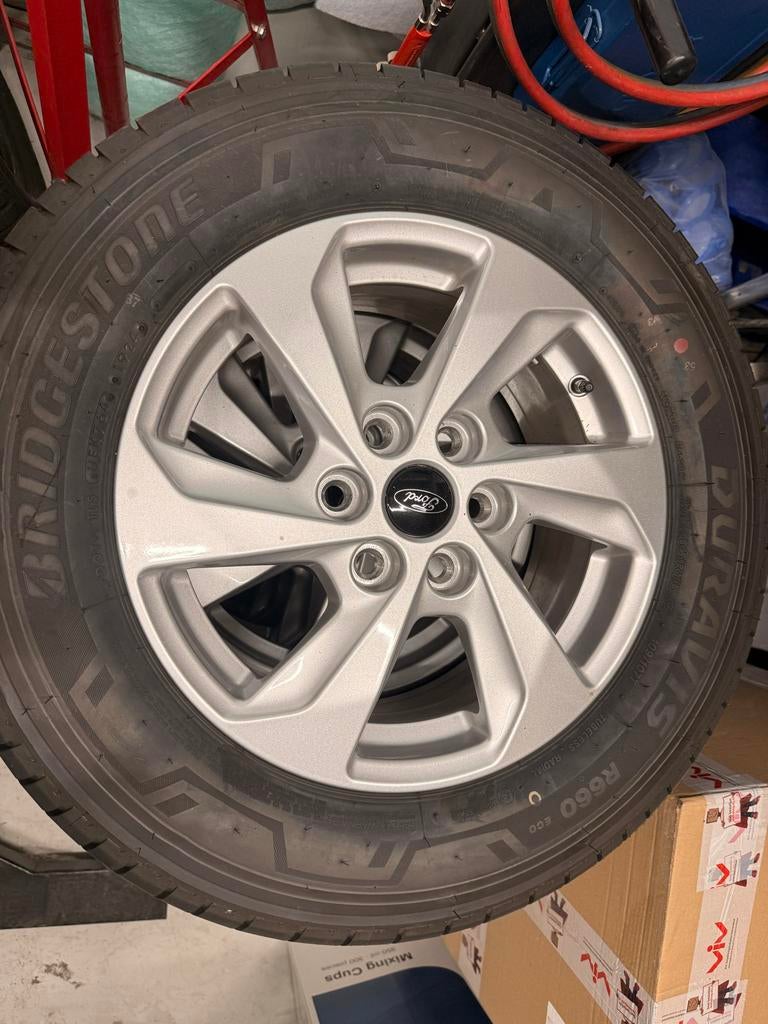 Nieuwe velgen + banden Ford Transit Custom 2024+ (zonder TPM, Ophalen, 16 inch, Banden en Velgen, Nieuw