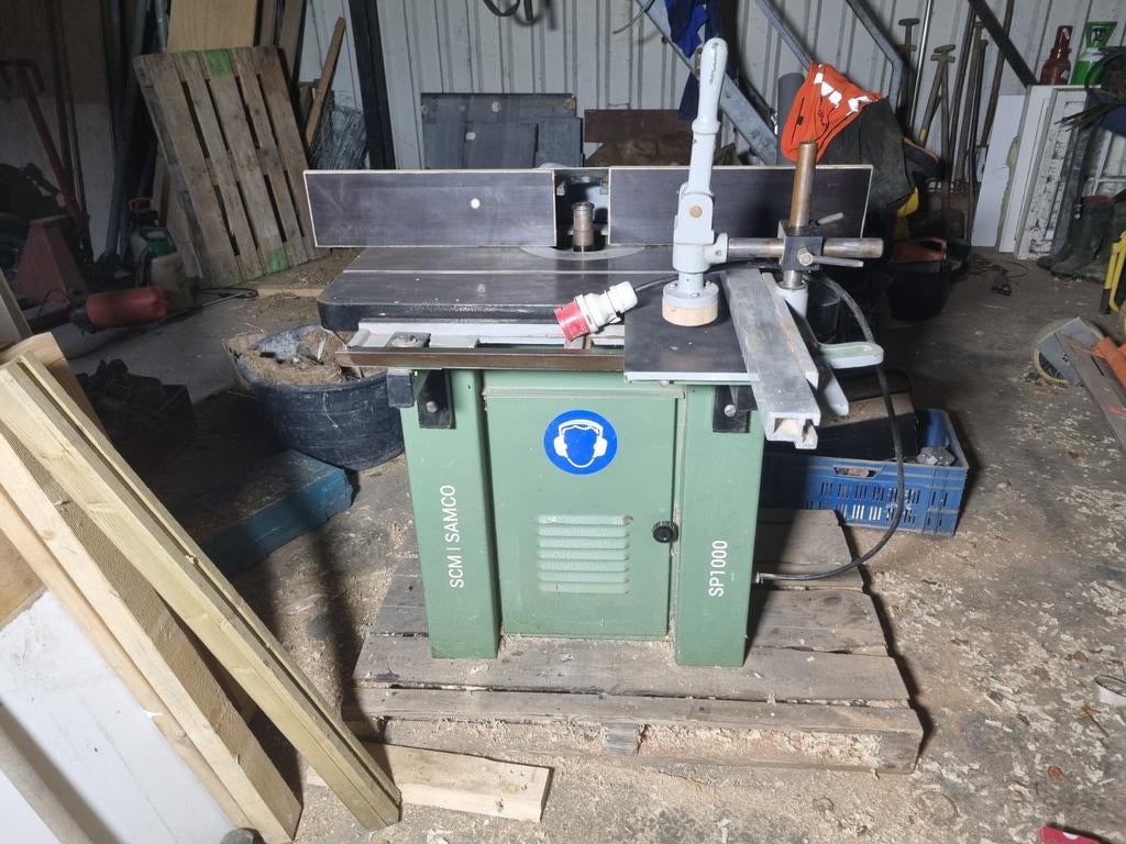 Freesmachiene / tafelfrees / stationear frees, Ophalen of Verzenden, 1200 watt of meer, Cirkelzaag, 70 mm of meer