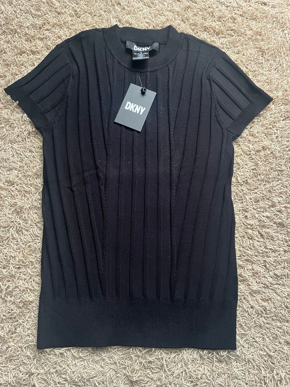 Nieuwe DKNY Top Zwart XS, Zwart, Nieuw, Ophalen of Verzenden, Korte mouw