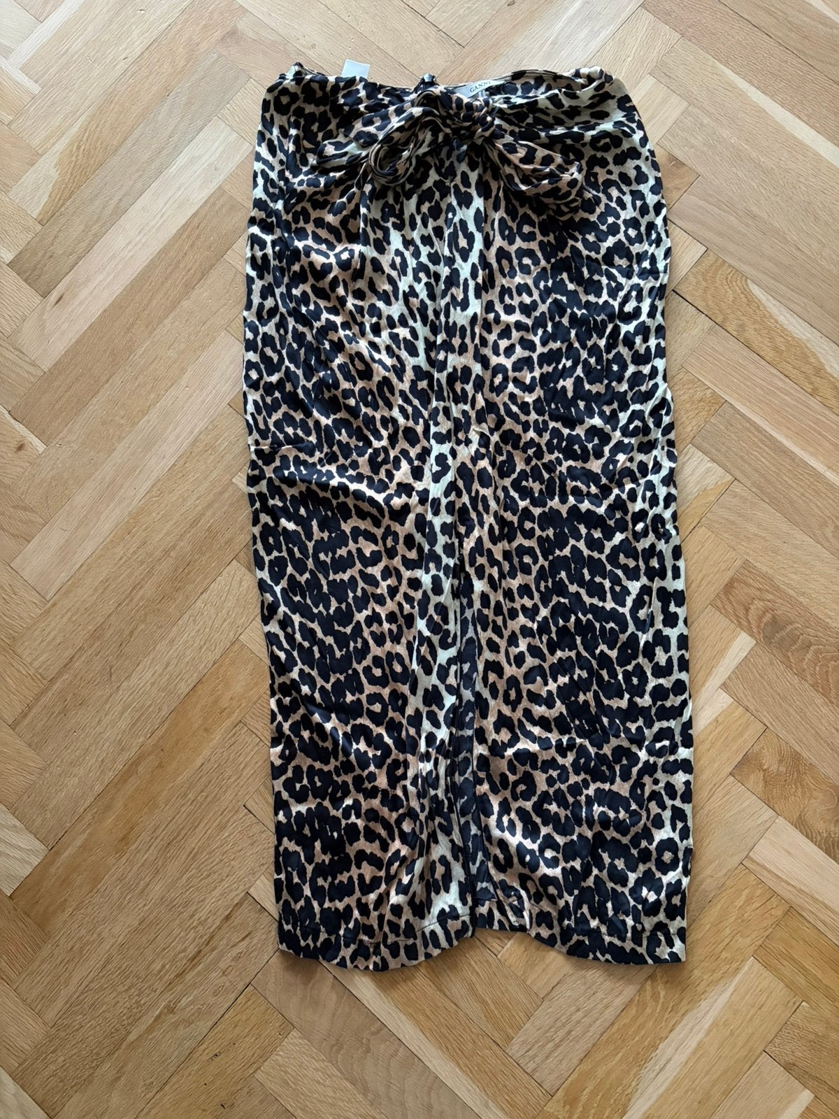 Zijde rok Ganni leopard maat 34/xs, Kleding | Dames, Rokken, Verzenden, Zo goed als nieuw, Maat 34 (XS) of kleiner, Boven de knie
