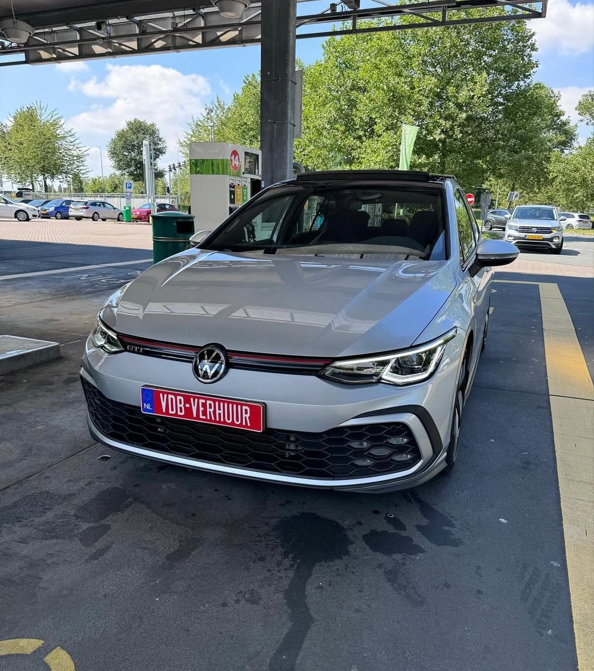 AUTO’S TE HUUR/ autoverhuur/ auto huren/ huurauto huren