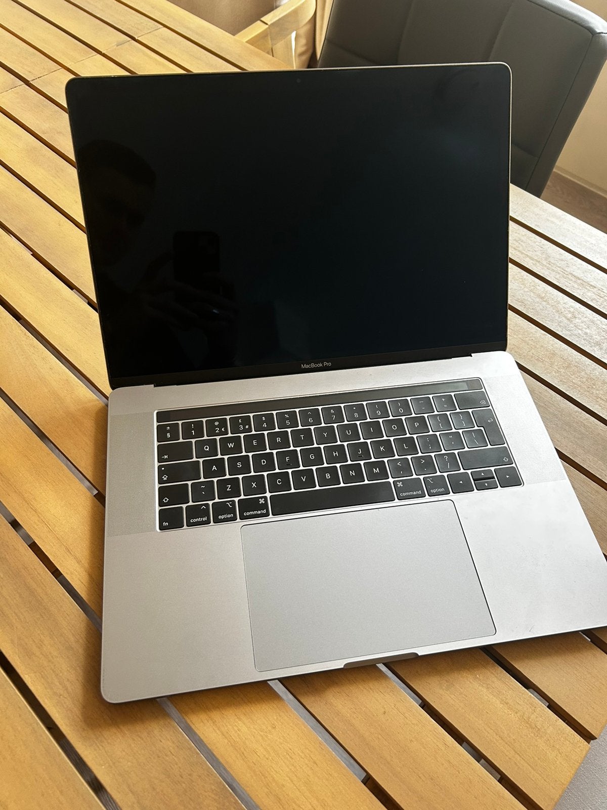 Macbook pro 15 inch 2018, Computers en Software, Apple Macbooks, Gebruikt, 2 tot 3 Ghz, 512 GB, 16 GB