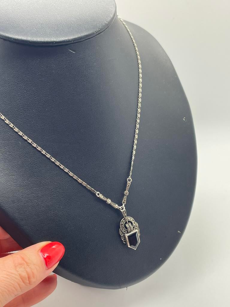D729 Prachtige vintage zilveren ketting onyx markasiet, Ophalen of Verzenden, X, Met edelsteen, Zilver