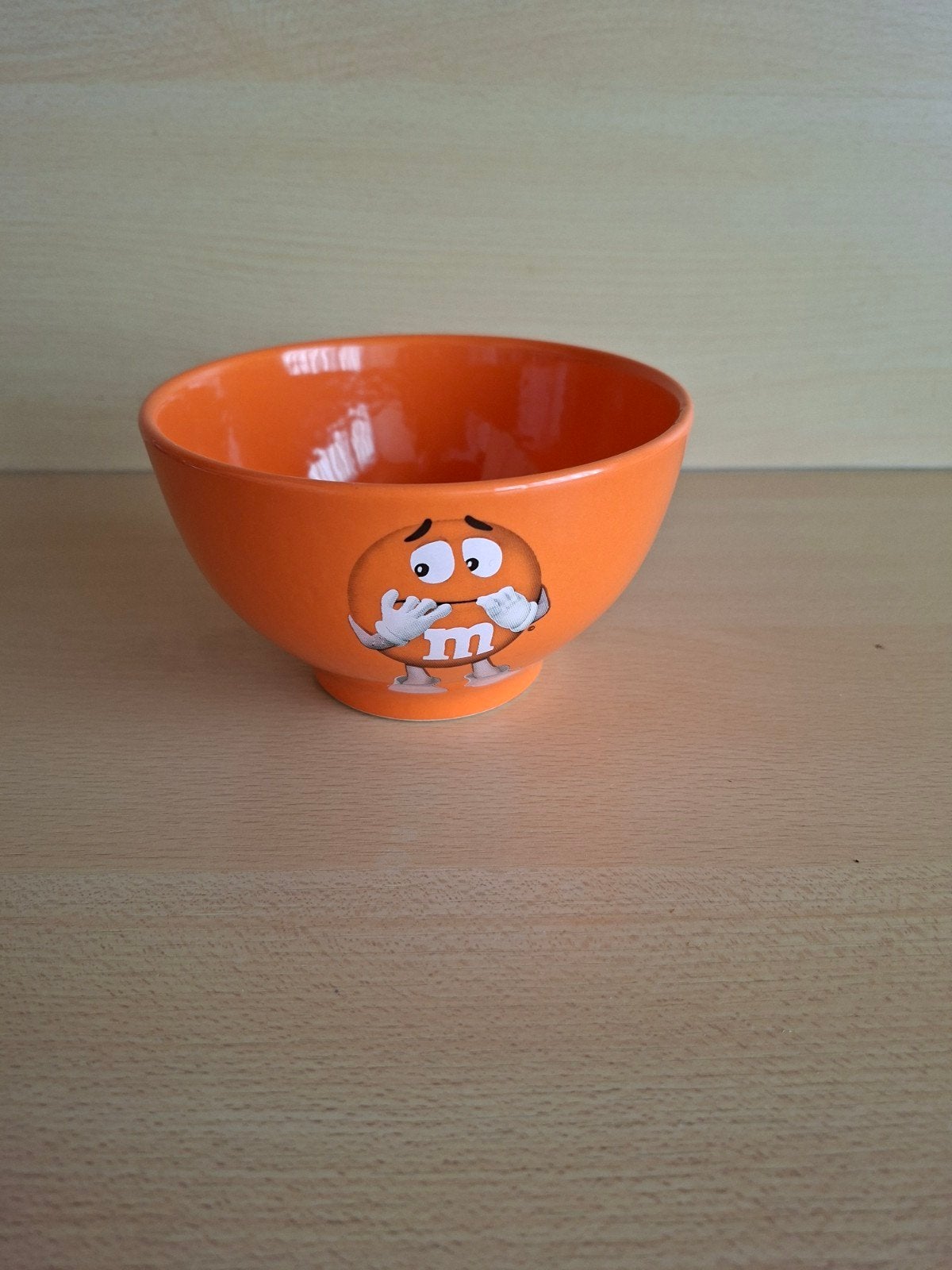 Oranje schaaltje M&M's, Ophalen of Verzenden, Gebruikt, Overige stijlen, Schaal of Schalen