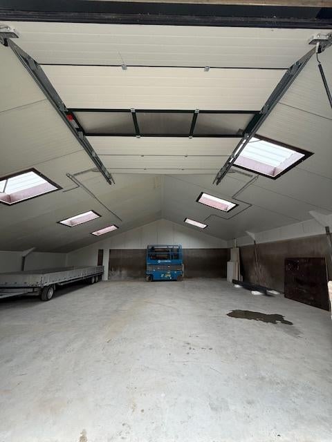 Loods te huur in Helmond, 132 m², Huur, Opslag of Loods