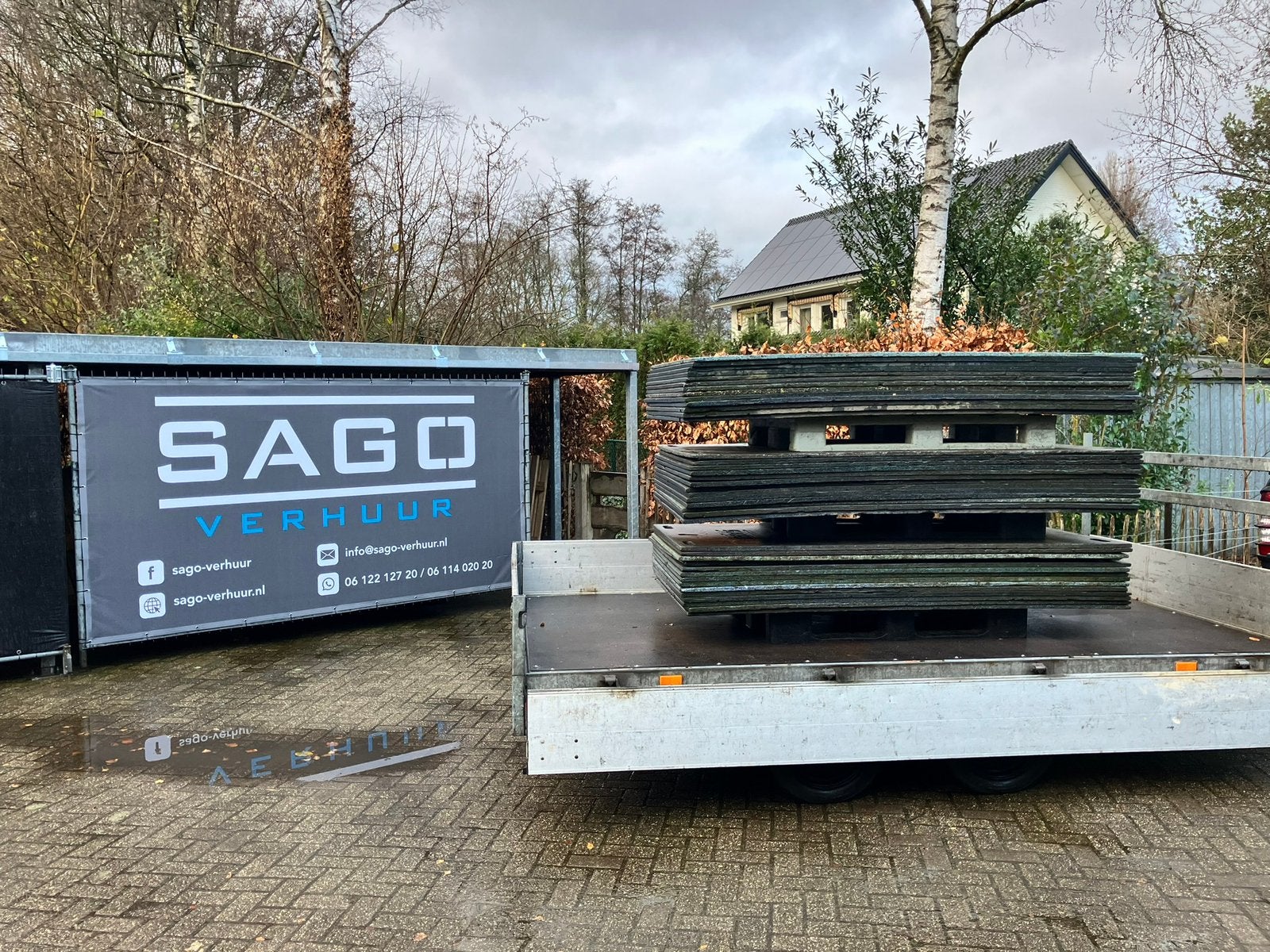 Tijdelijke verharding nodig? Huur kunststof (HMPE) rijplaten, Ophalen of Verzenden, Overige houtsoorten, 50 mm of meer, Minder dan 200 cm