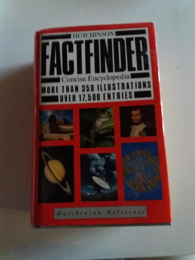 Hutchinson Factfinder Concise Encyclopedia, Boeken, Encyclopedieën, Ophalen of Verzenden, Gelezen