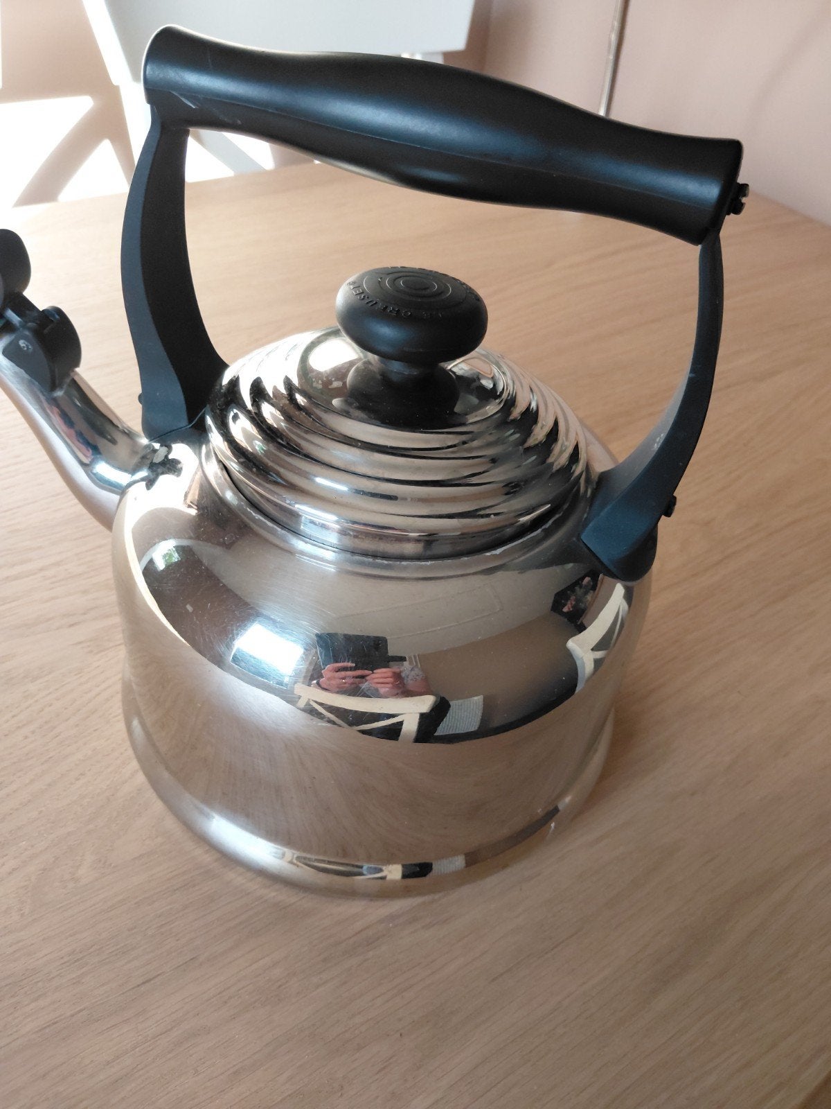 le creuset fluitketel, Huis en Inrichting, Gebruikt, Le Creuset, Ophalen of Verzenden, Rvs
