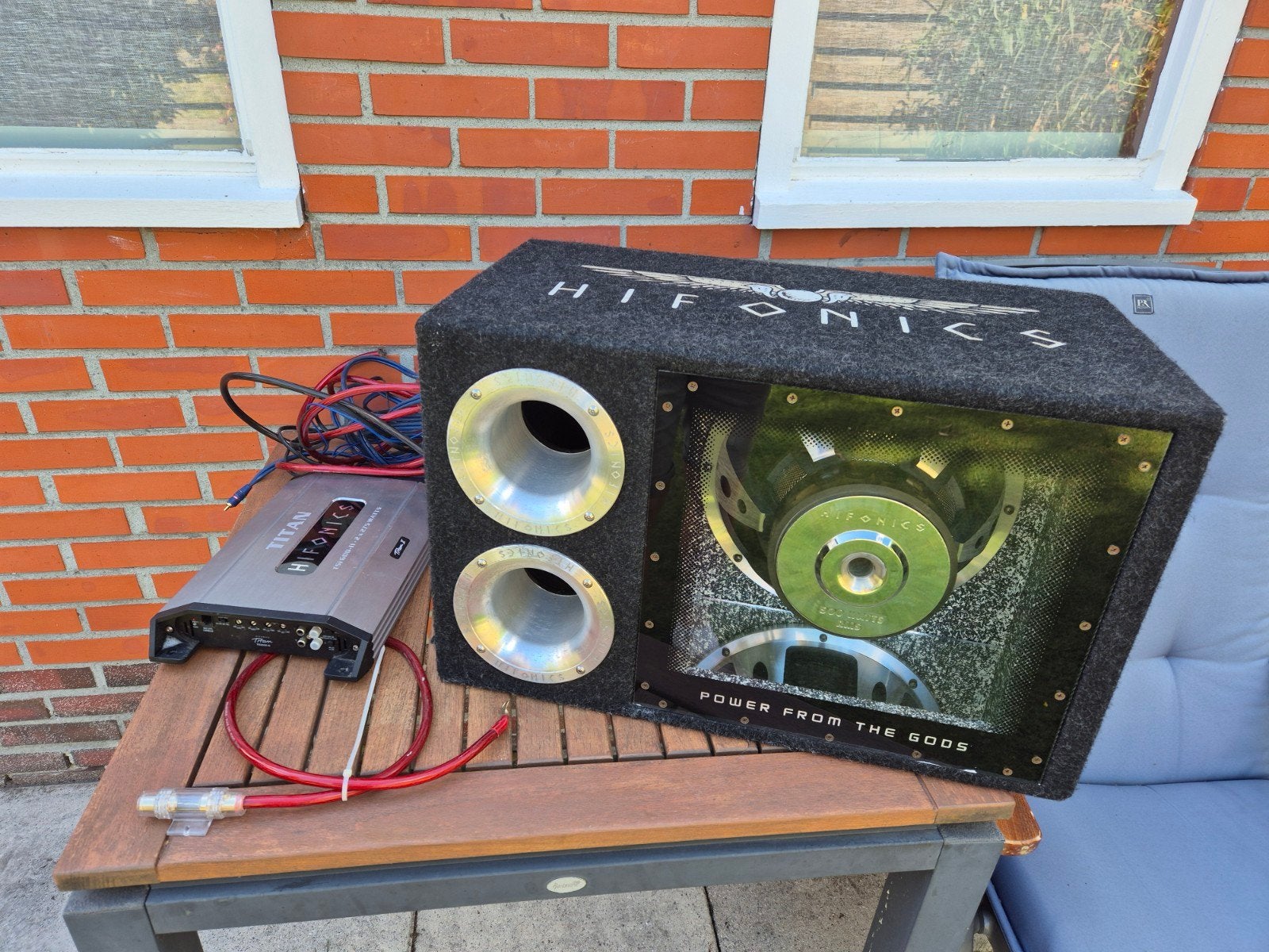 Hifonics subwoover + Hifonics versterker, Auto diversen, Ophalen, Zo goed als nieuw