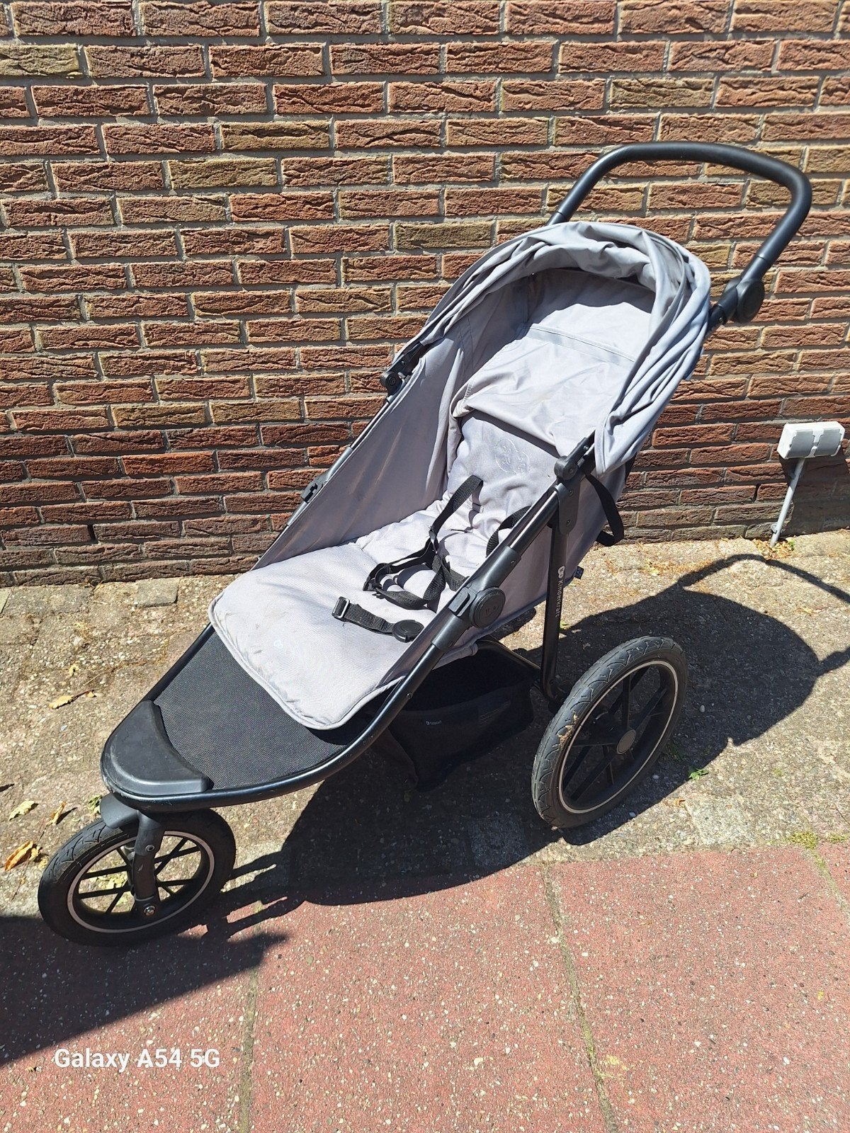 Kinderkraft kinderwagen met verbogen rugleuning, Kinderen en Baby's, Kinderwagens en Combinaties, Ophalen, Gebruikt, Kinderwagen