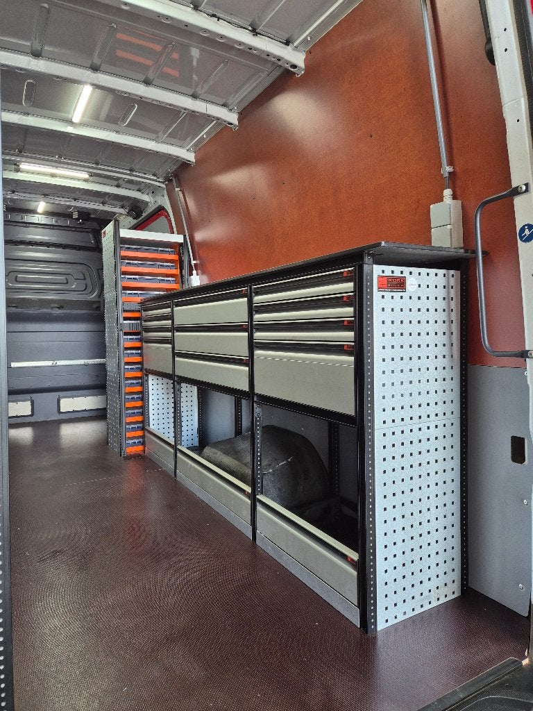 Bedrijfswageninrichting, Ophalen