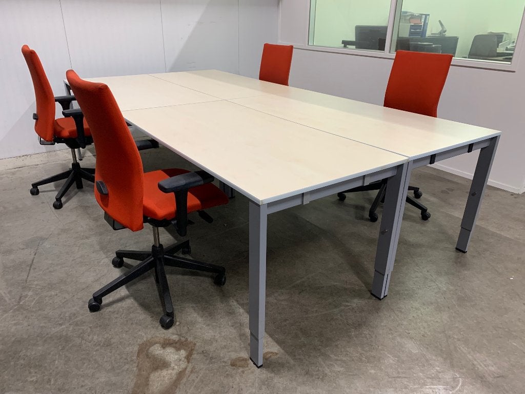 Partij verstelbare vepa bureaus 160x80cm, Huis en Inrichting, Ophalen of Verzenden, In hoogte verstelbaar, Gebruikt