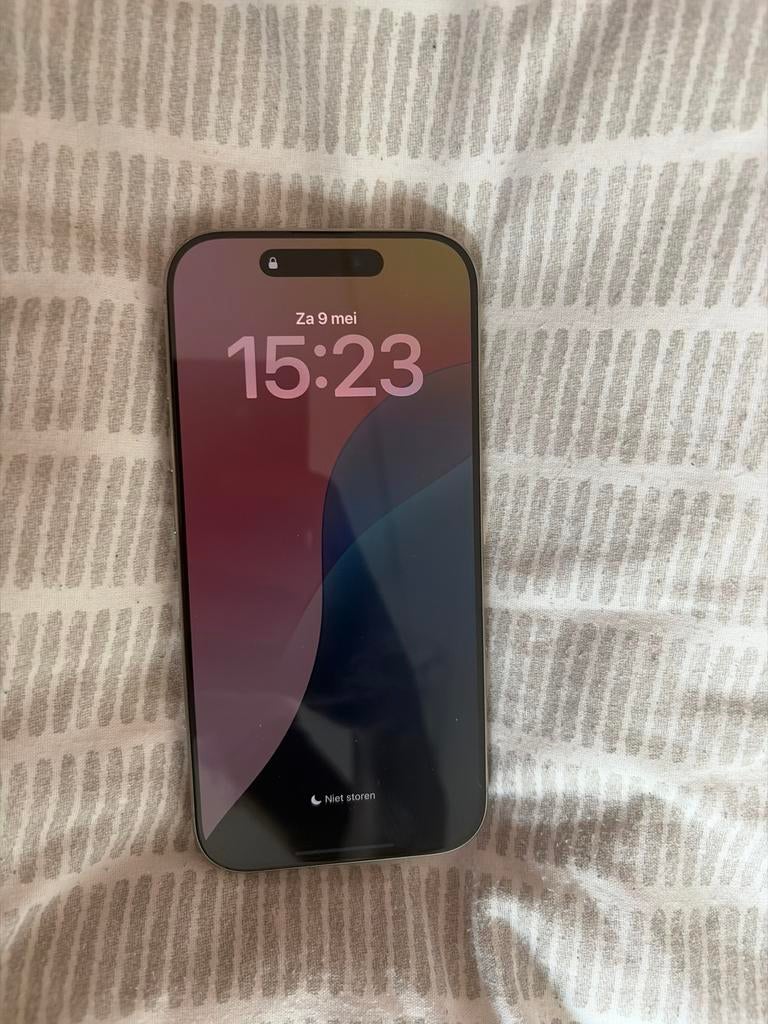 iPhone 16 Pro 256GB - 98% batterij, lichte schade, Telecommunicatie, Mobiele telefoons | Apple iPhone, Zo goed als nieuw, 256 GB