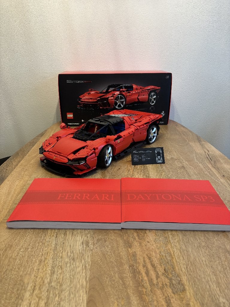 LEGO Technic Ferrari Daytona SP3 (42143) - Nieuwstaat, Ophalen, Inclusief instructies, Lego, Zo goed als nieuw