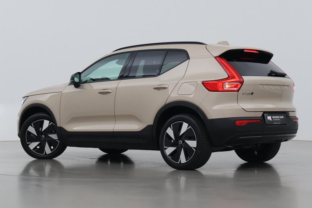 Volvo EX40 Twin Motor Plus 82 kWh | ACC | Harman/Kardon | 36, Auto's, Volvo, Automaat, Stof, Gebruikt, 82 kWh